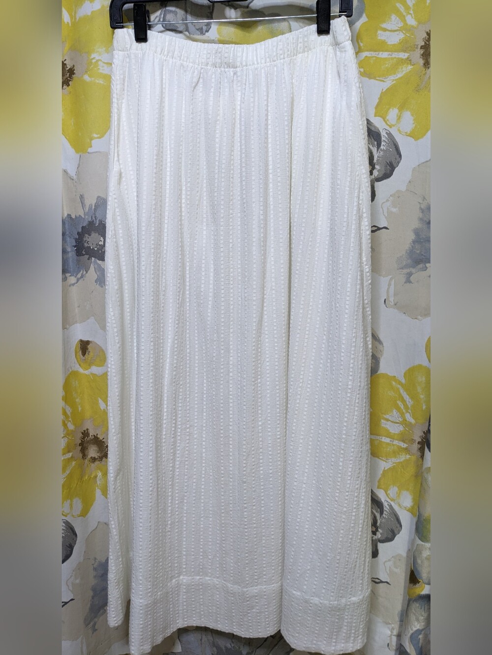 Evereve Shadow Stripe Maxi Skirt - Picture 5 of 6